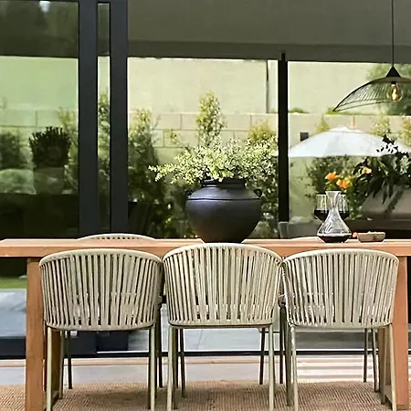 فيلة Guatemala House24 *